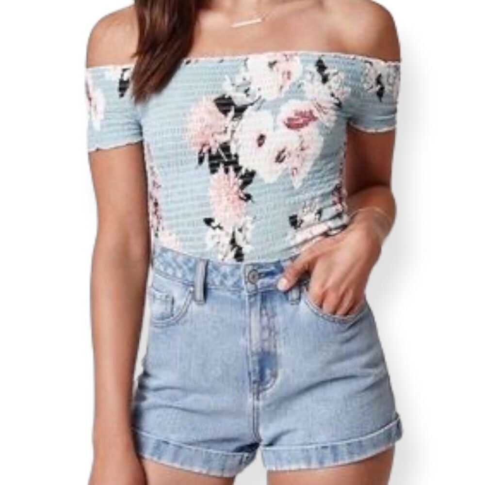 Kendall & Kylie Off the shoulder Smocked Floral Top